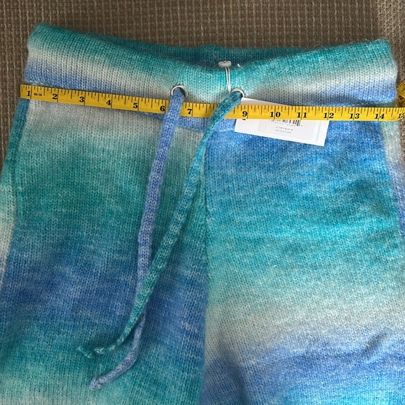 Frankie’s Bikinis Shorts - Picture 6 of 7